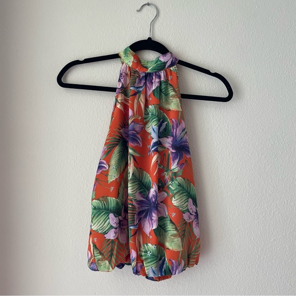 RACHEL ZOE Balloon Hem Halter Neck Keyhole Back Top (Size S) - Picture 2 of 5